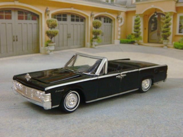 4th Gen 1961-1969 Lincoln Continental 7.0L V8 Convertible 1/64