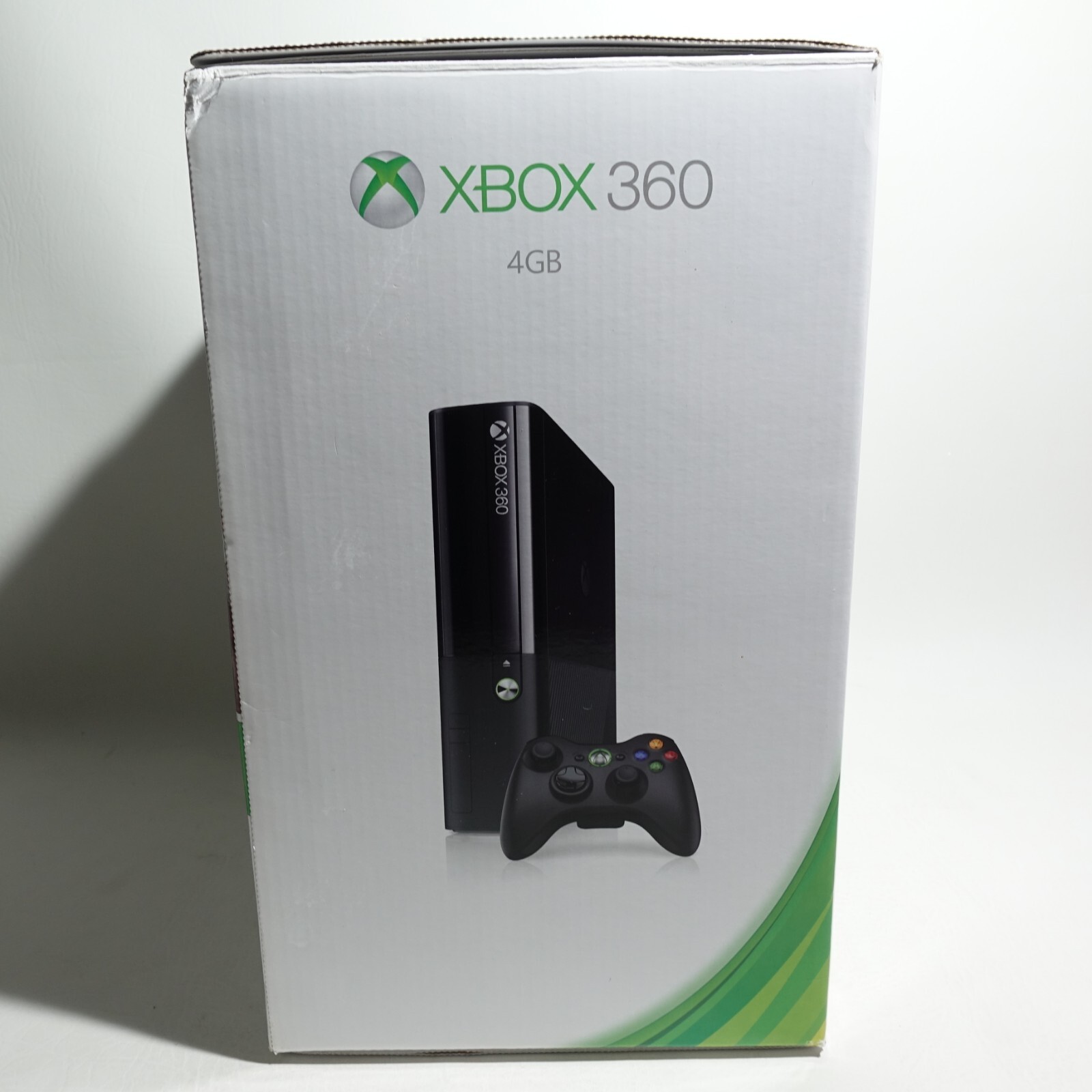 Microsoft Xbox 360 E 4 GB 1538 Factory Sealed Console System Brand NEW