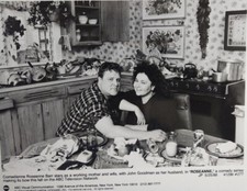 Original 1988 Press Still Photo Rosanne Barr John Goodman ROSANNE ABC