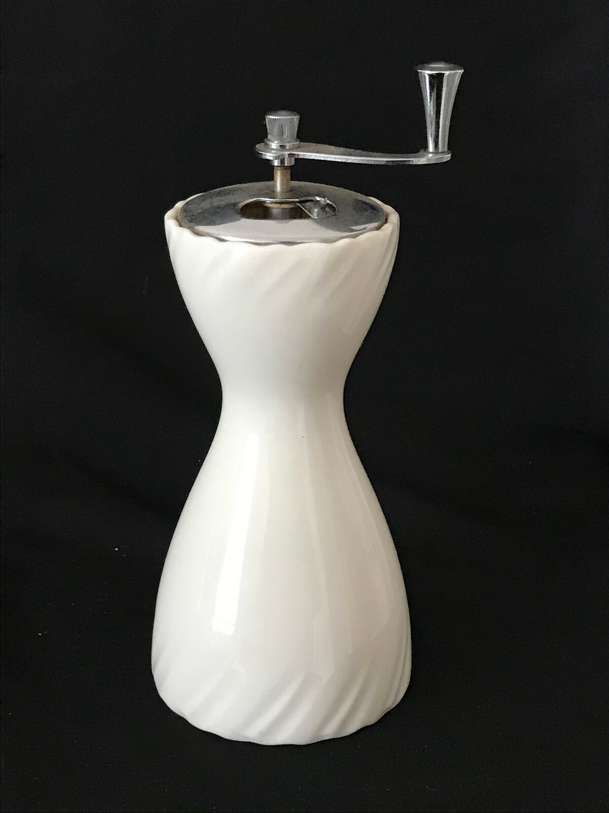 Lenox Salt and Pepper Mill Weatherly Pattern Set eBay