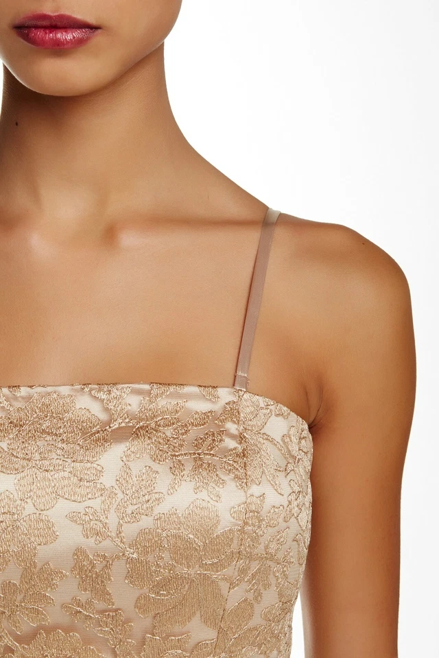 Vestido midi Jessica Simpson sin tirantes floral de encaje cóctel línea A en dorado talla 4 Foto 3 de 4