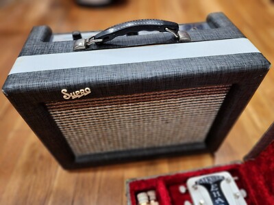 Supro Vintage Amp model 1606