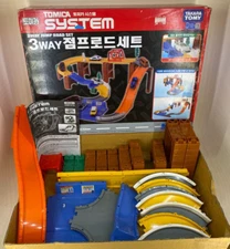 TOMY - Tomica System - 3WAY Jump Road Set - Not Complete