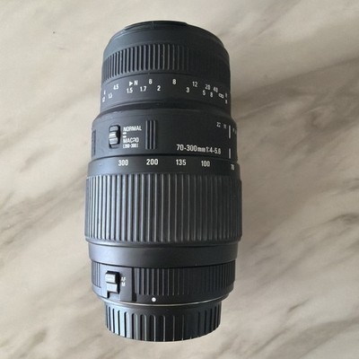 Sigma DG 70-300mm 1:4-5.6 Macro Lens MADE IN JAPAN