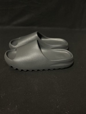 Yeezy Slides US Size 7 Black