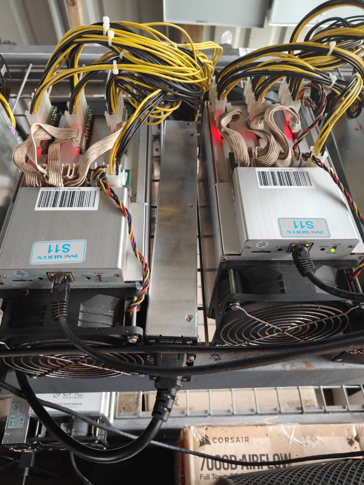 Innosilicon S11 Siacoin Blake2b XBT 4.5 THS Miner