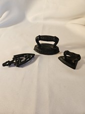 Vintage Miniature Cast Iron Trivet And 2 Irons Salesman Sample Trinkets For...