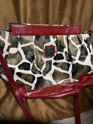 Miche Prima Shell Lexi Giraffe Print Faux Patent Leather Bag Cover Red Accent