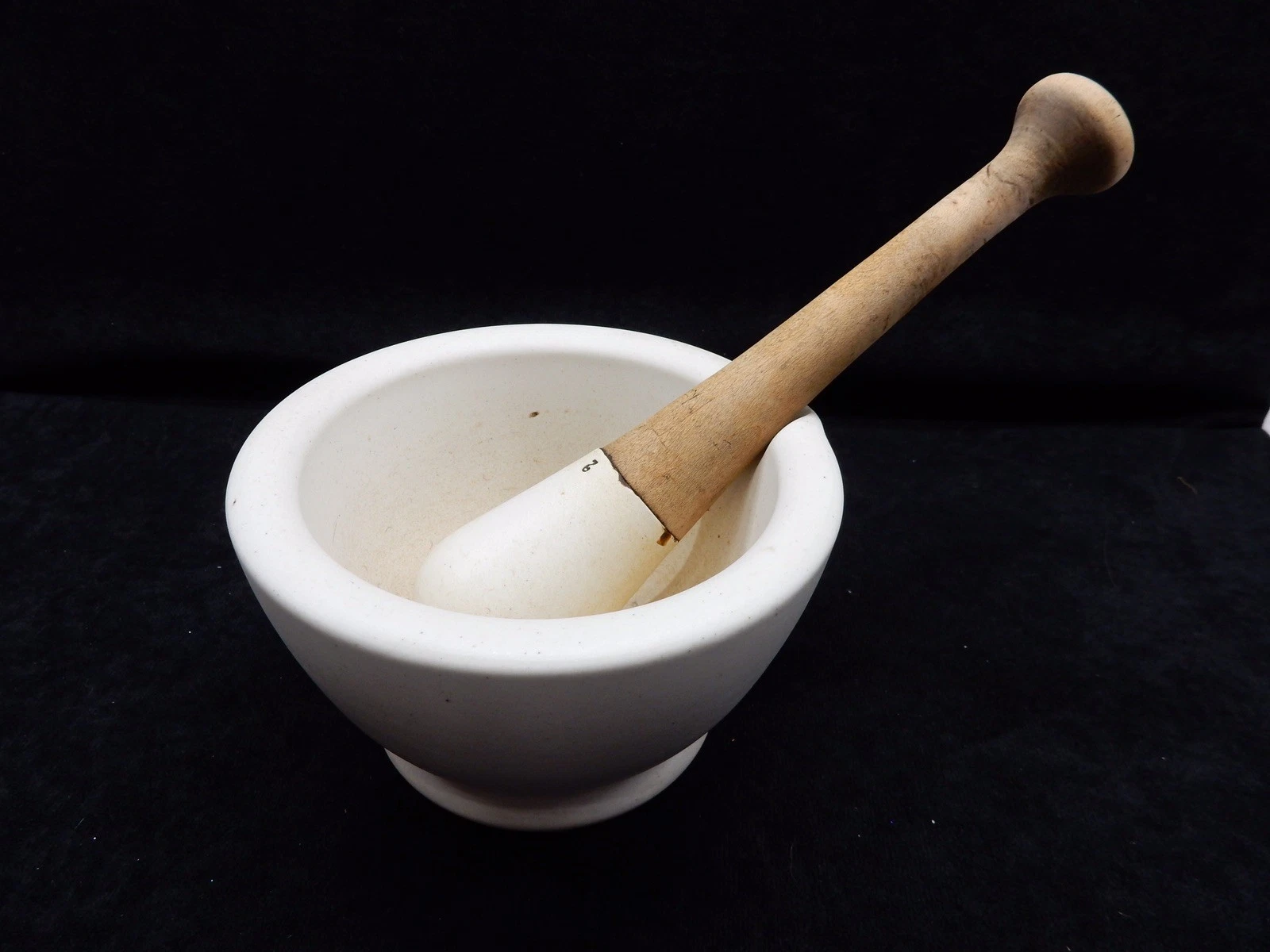 S. Maw Son & Thompson Mortar & Pestle Antique Pharmaceutical From Late 1800’s.