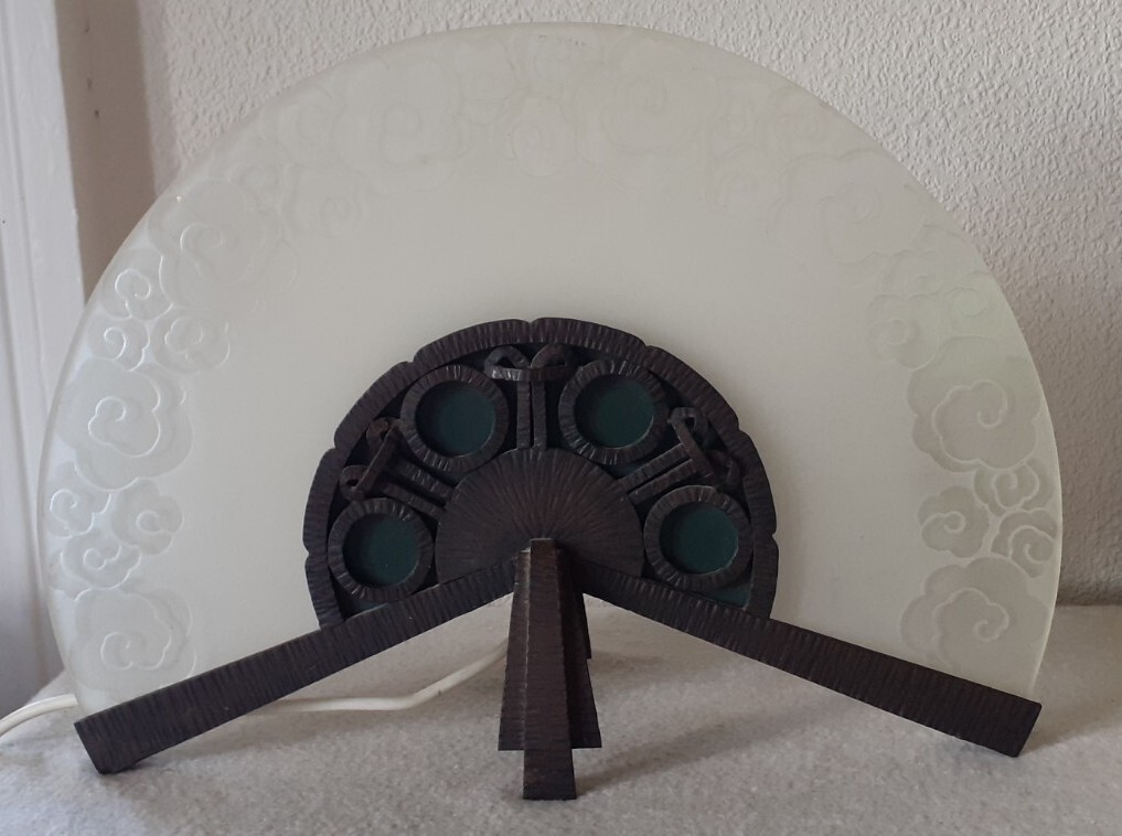Picture 2 of 16