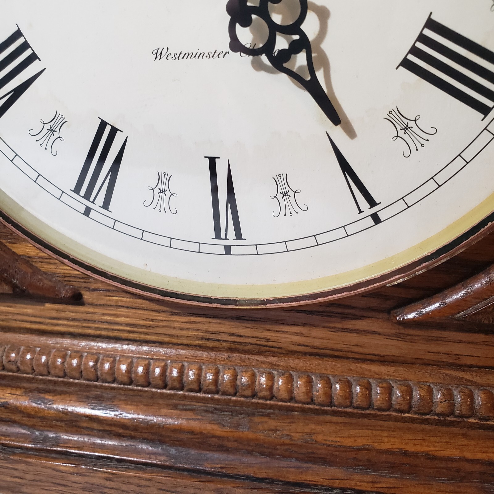 Vintage Howard Miller Model #613-103 Westminster Chime Oak Mantle Clock  Quartz