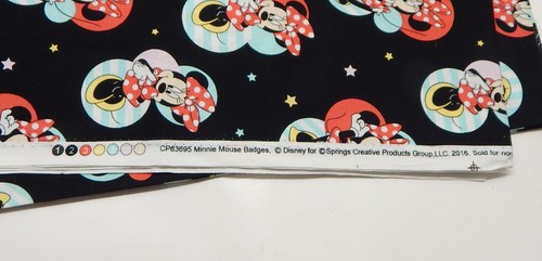 Springs Creative Fabric Minnie Mouse Badges 2 Yards Cotton Black Disney Stars - Picture 2 of 5
