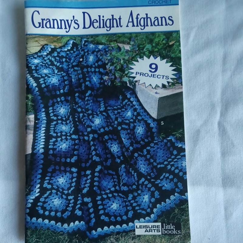 Granny's Delight Afghans (Leisure Arts #75021)