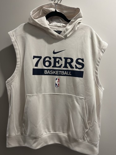 Nike NBA Philadelphia 76ers Sleeveless Warm Up Pregame Hoodie Herren Gr. XL Creme