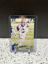 2020 Panini Chronicles - Luminance Update Rookies Green #201 Joe Burrow (RC)
