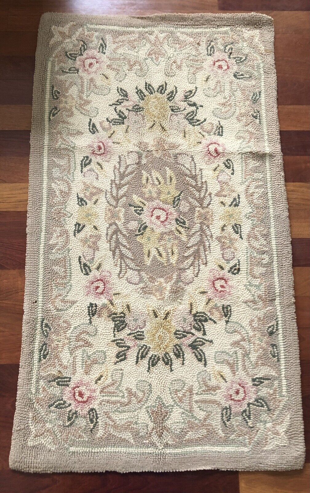 Antique Victorian Floral Hand Hooked Rug Light Colors 47.5” x 26.5” EXCELLENT