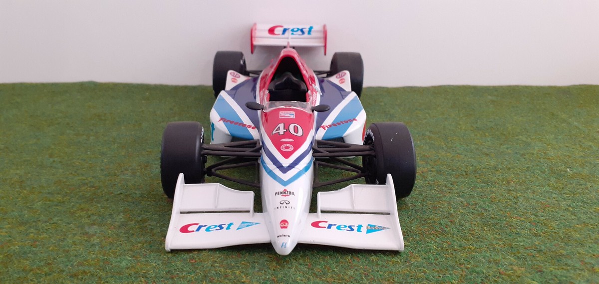 Maisto 1:18 Indy Car Dr. Jack Miller #40 in OVP - DE
