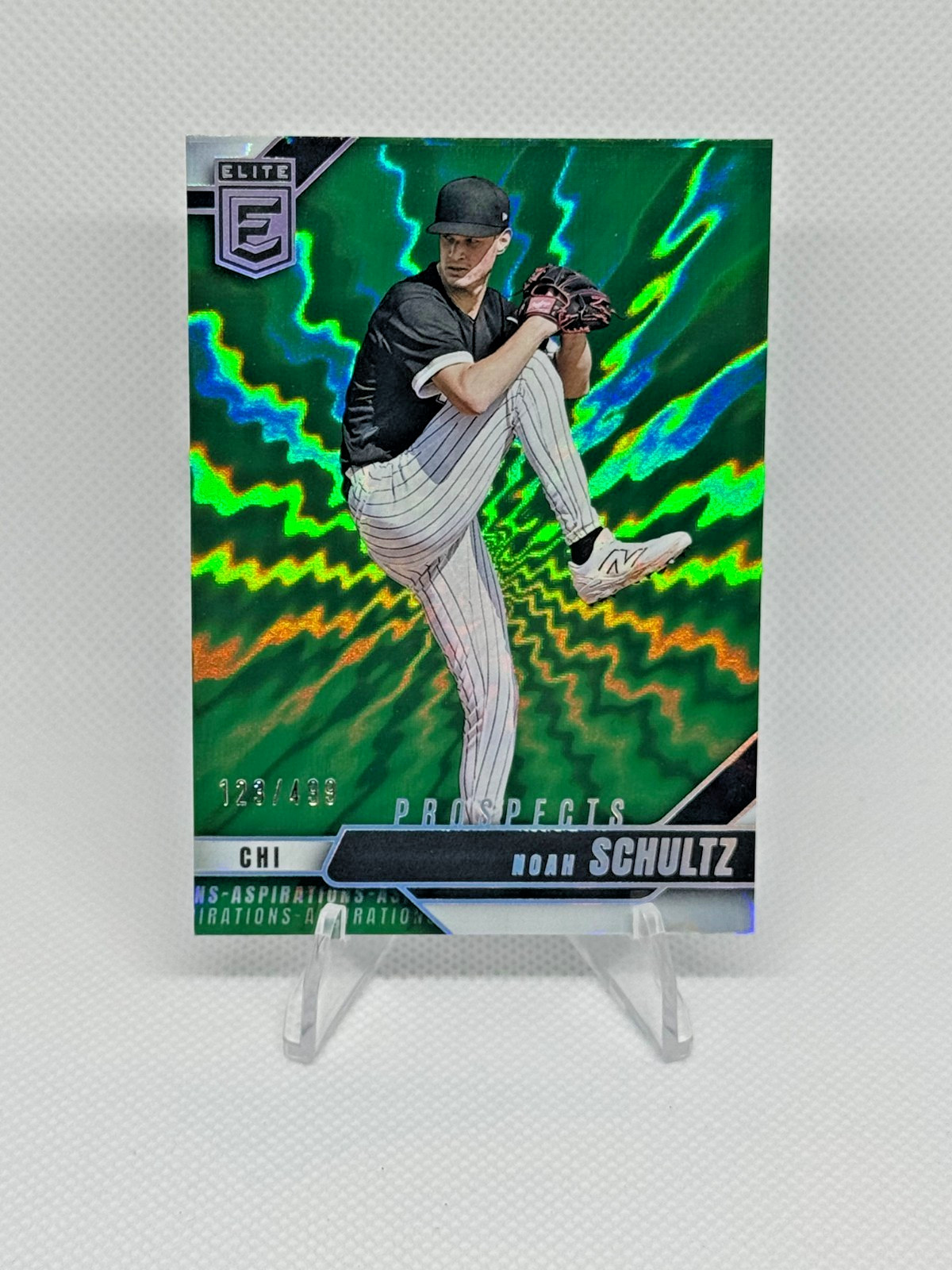 Noah Schultz - 2026 Panini Elite #130 Green Aspirations Shimmer Prospect /499