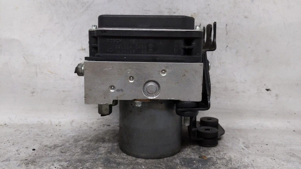 Módulo de controle de bomba 2015-2015 Infiniti Q40 Abs RJBN8 - Imagem 4 de 4