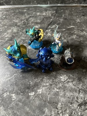 Skylanders Water Creation Crystal W. Trap Team Master & Dragonfire Cannon 5 Item
