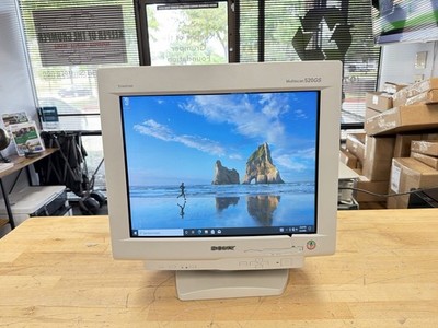 *RARE* VINTAGE 1998 SONY 21 TRINITRON MULTISCAN CPD-520GS DISPLAY COLOR MONITOR