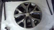 Used Wheel fits: 2020 Hyundai Palisade 20x7-1...