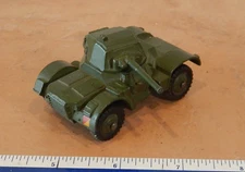 VINTAGE, DINKY TOYS ARMOURED CAR  #670, MADE IN ENGLAND BY MECCANO