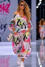 ¡ÚLTIMO!..ARTE PARA USAR...LA FABULOSA TÚNICA GRAFFITI SKULLZ LONDRES OVERSIZE MiMi