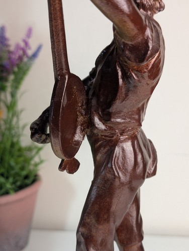 Ancienne paire de figurines homme et femme en bronze Spelter sur socles Auguste Moreau - Photo 23/24