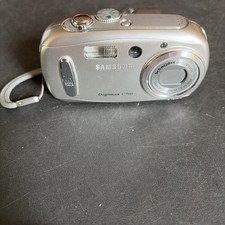 Samsung Digimax V700 7.1MP Digital Camera  Tested Working 