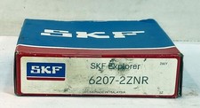 1 NEW SKF 6207-2ZNR 35X72X17mm RADIAL BALL BEARING W/SNAP RING NIB MAKE OFFER 