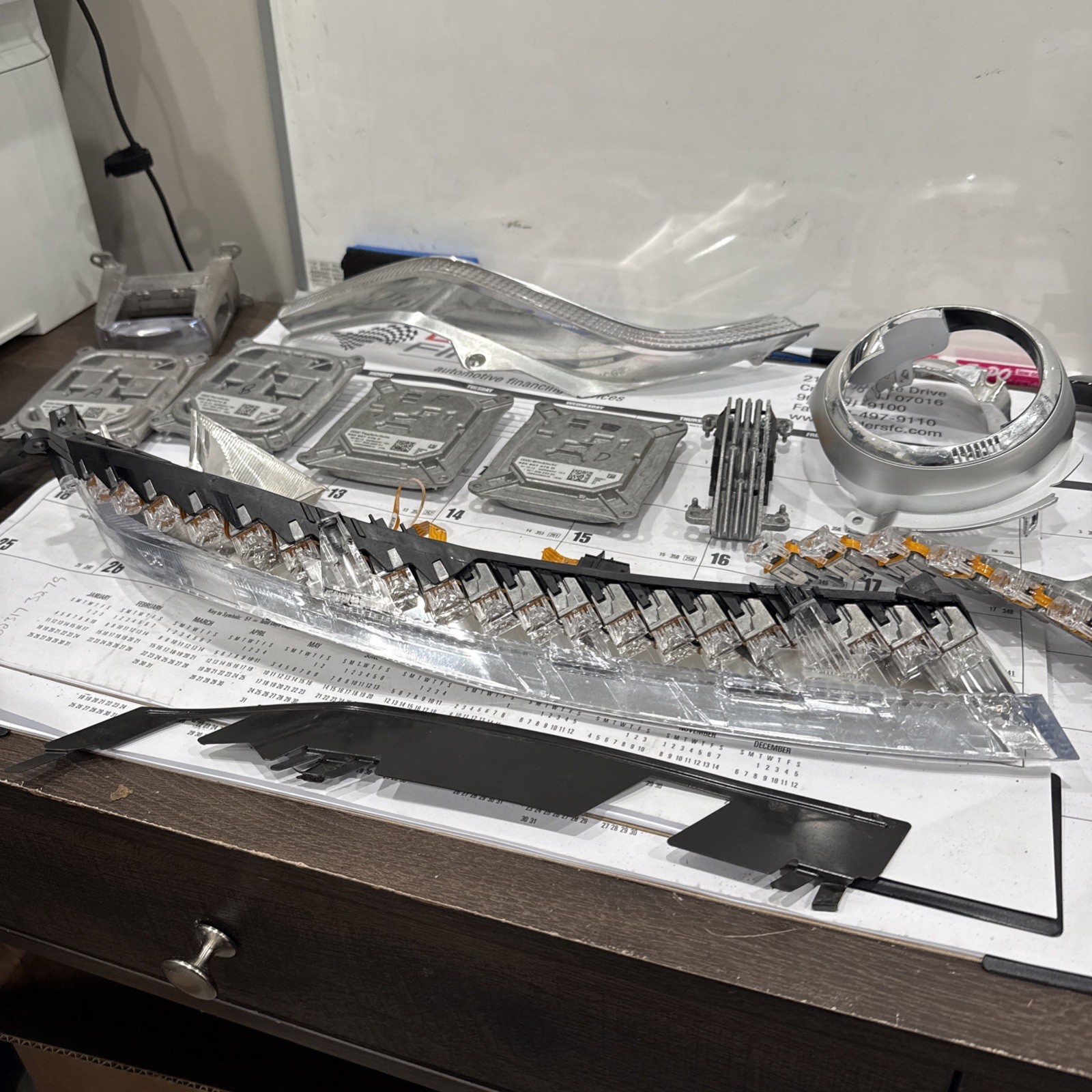 2008 2009 2010 2012 year OEM Audi R8 Front LEFT LED Headlight 420941003Q Parts