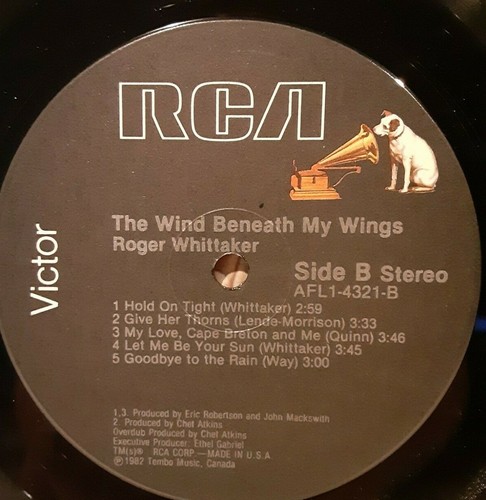 Roger Whittaker - The Wind Beneath My Wings 1982 RCA Vinyl LP - Shrink-wrap NM - Picture 4 of 6