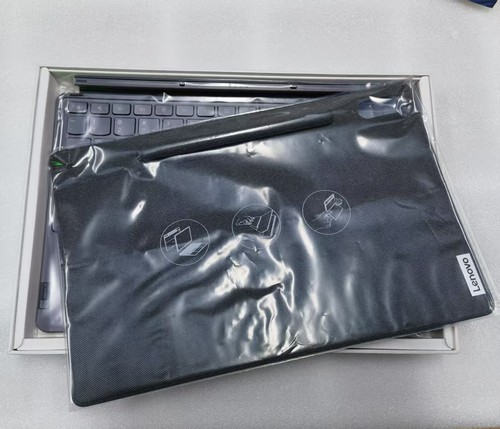 Original Lenovo Tab P12 Pro 12.6" Claviers Magnetic Keyboard Stand Case Pack - Zdjęcie 8 z 9