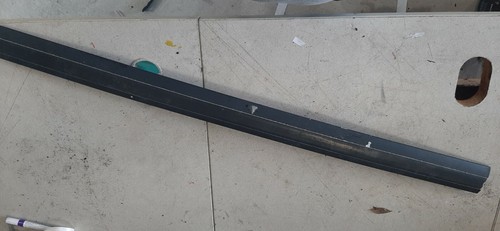 (1) 98-02 Isuzu Rodeo Roof Rack: Crossbar / Load Distribution Cross Bar 