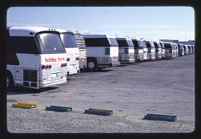 FILA Foto: Rear of Bus Row Atlantic City New Jersey