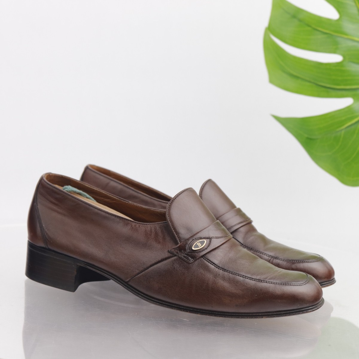 Vintage Bally Switzerland Men display picture 1