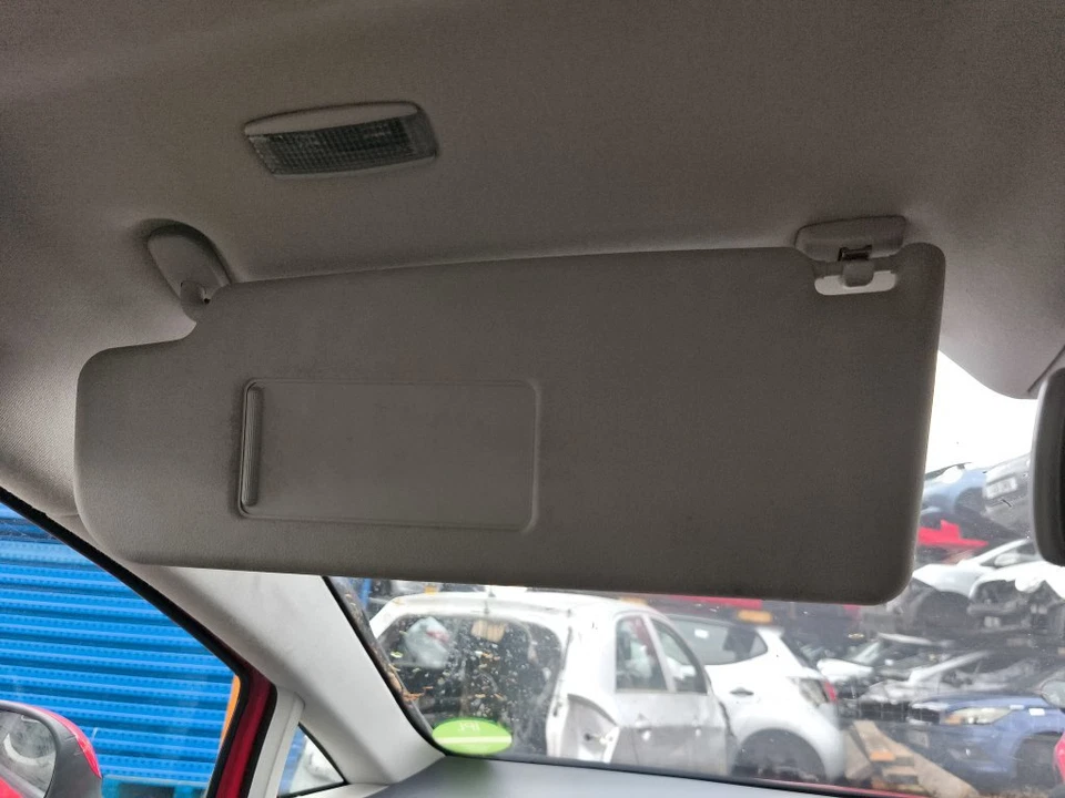 СОЛНЦЕЗАЩИТНЫЙ КОЗЫРЕК SEAT LEON 2006-2011 (СО СТОРОНЫ ПАССАЖИРА) - Изображение 3 из 3