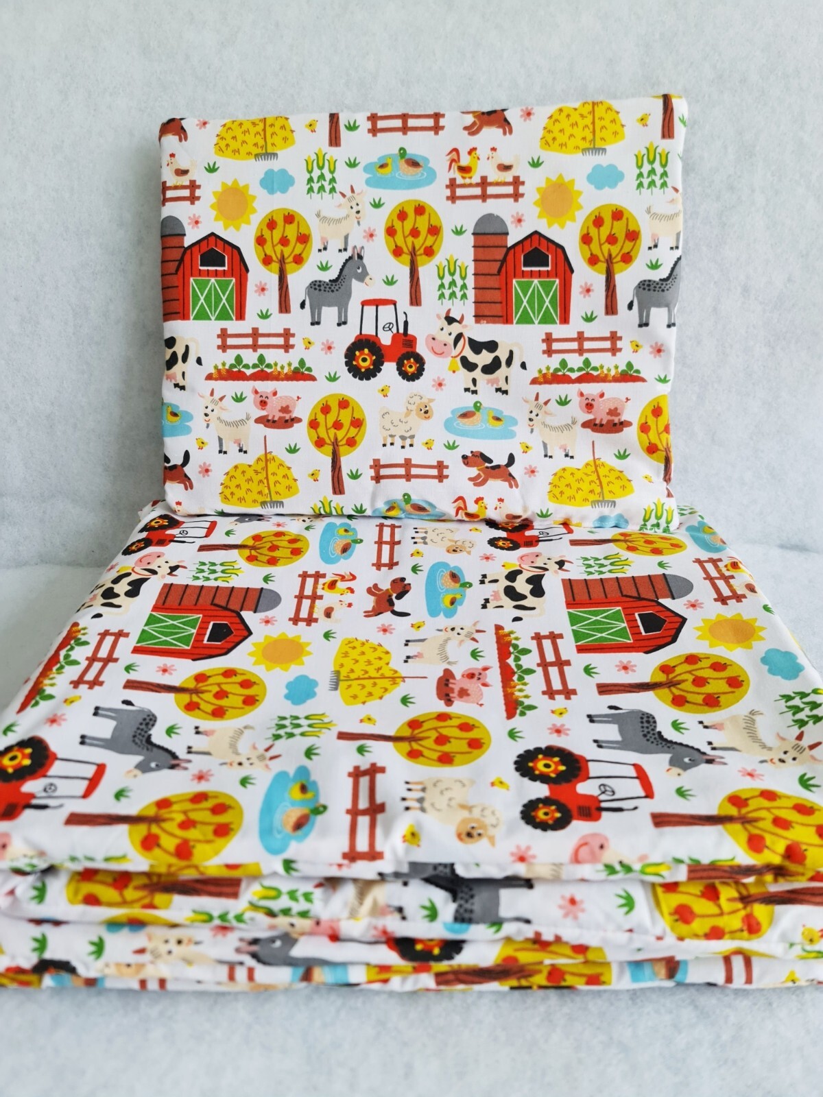 Set lenzuola 4 pezzi lettino letto bambino trapunta federa cuscino fattoria animali trattore