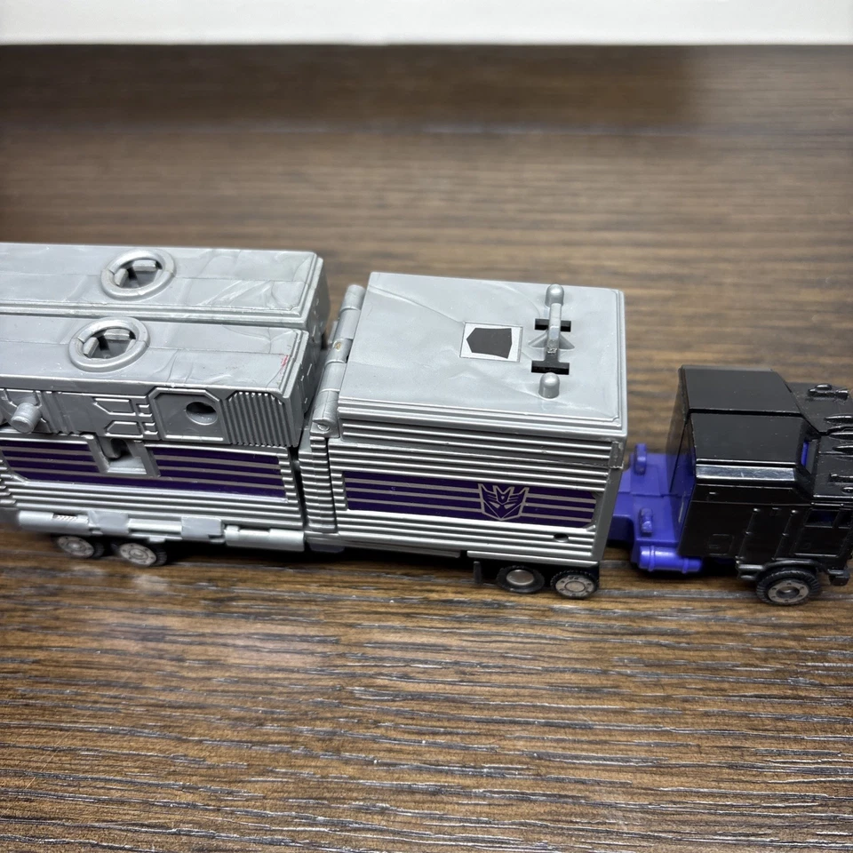 Vintage 1985 Hasbro G1 Transformers Stunticon MOTORMASTER Menasor C - Image 3 of 4