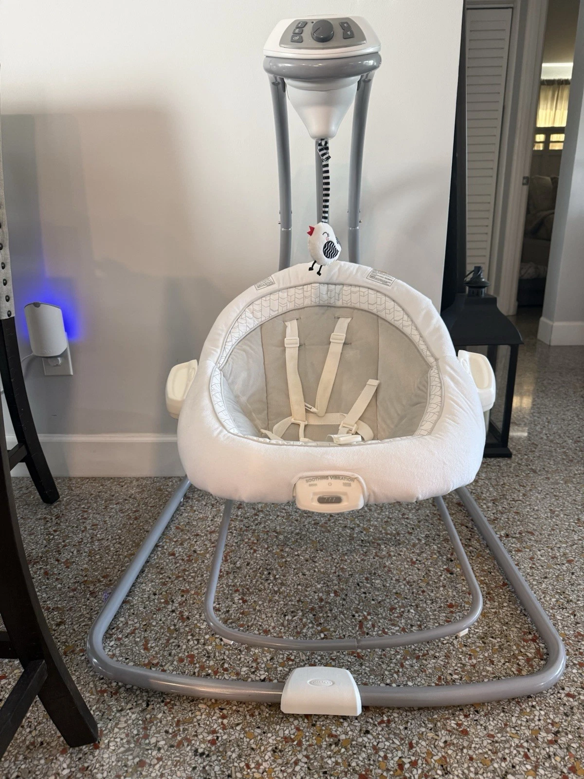 Graco DuetSoothe Swing and Rocker – New, Used Twice, Works Perfectly!