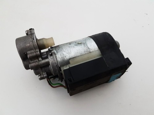 0390201667 Fahrersitz Stellmotor+ 67.64-6903945 BMW X5 DE570341-01