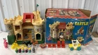 Vintage Fisher Price Little People Play Family Castle #993 Complete W/ Mint Box