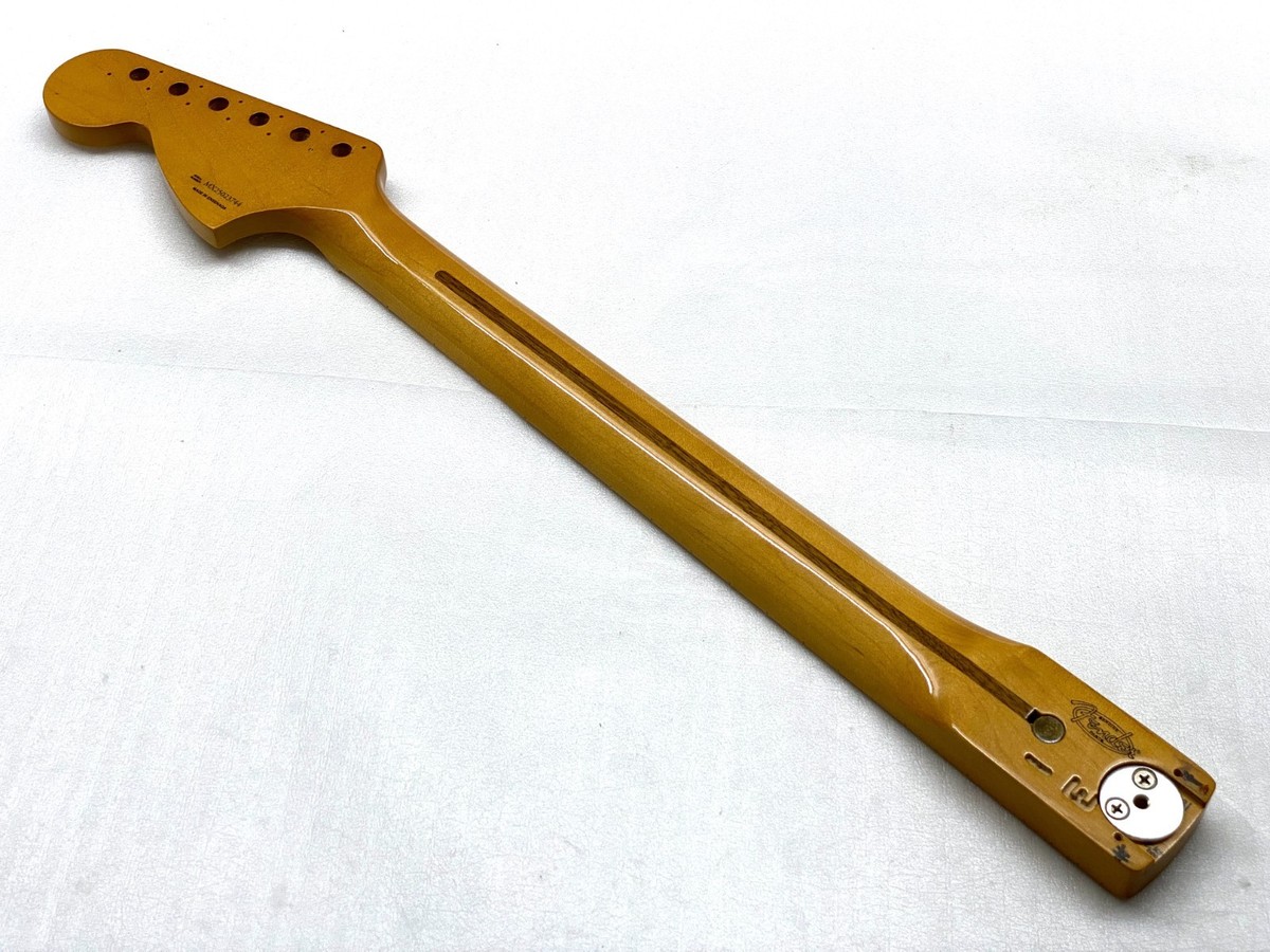 REAL PICS Fender Strat Neck Roasted Maple Vintera II 7.25 Radius U