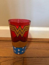 Wonder Woman Glitter Glass Tumbler Pint Glass 16oz DC COMICS