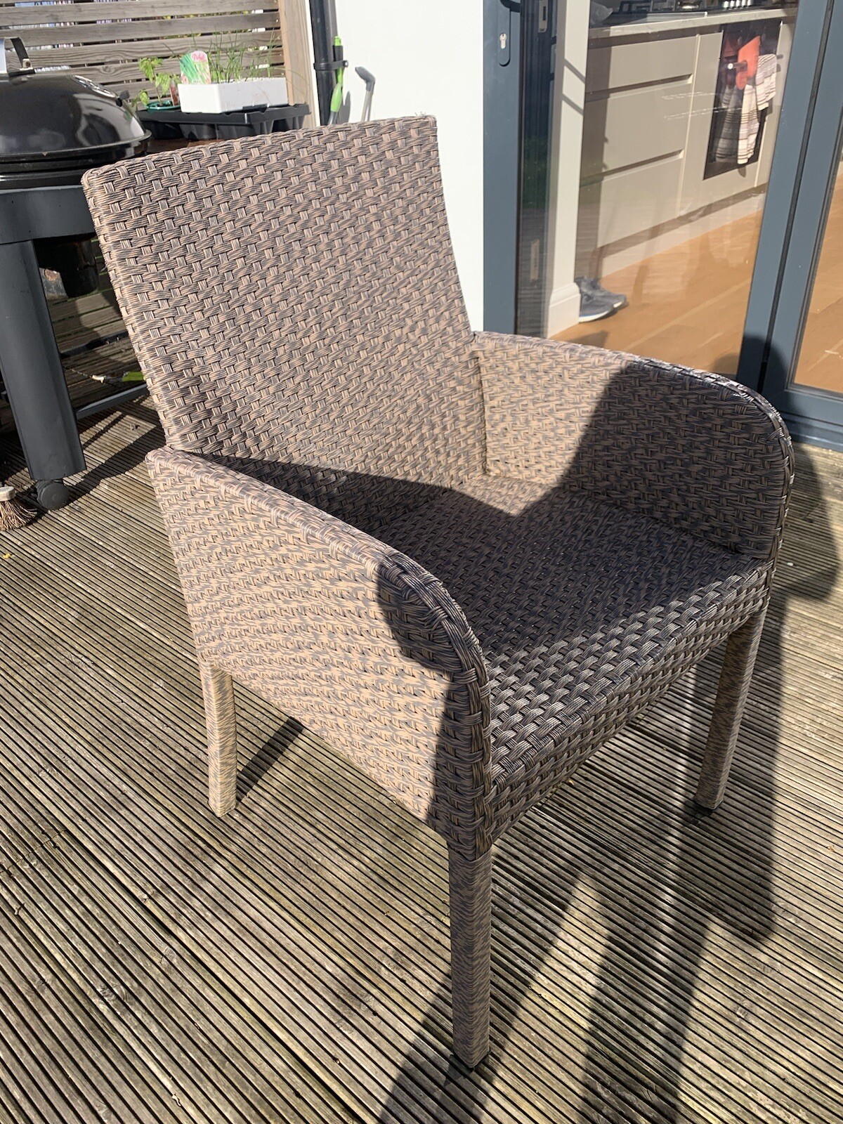 Westminster Round Patio Dining Table and Chairs eBay