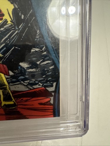 Crisis on Infinite Earths #8 DC CGC 9.6 George Perez Label Death of the Flash - Picture 8 of 18