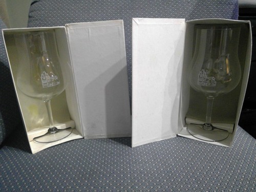 Rare! 1960's Chateau ARnauton Cristallin Crystal Wine Glass Pair Etched Chateau - Picture 2 of 6