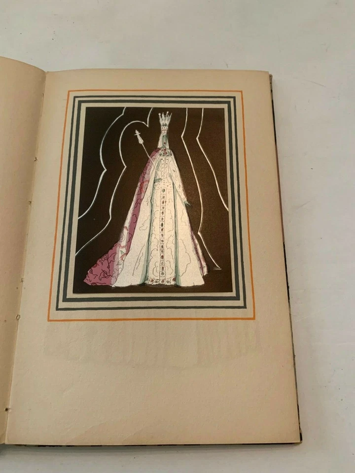 Capa dura promocional 1933 New York Fashion Academy - Imagem 3 de 4