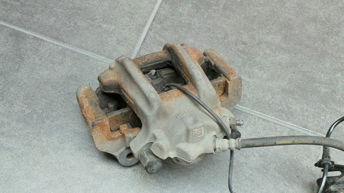 Bmw F20 F21 F22 F30 F31 F32 F33 F34 F36 Front Left Brake Caliper Carrier 6850649 - Picture 6 of 6